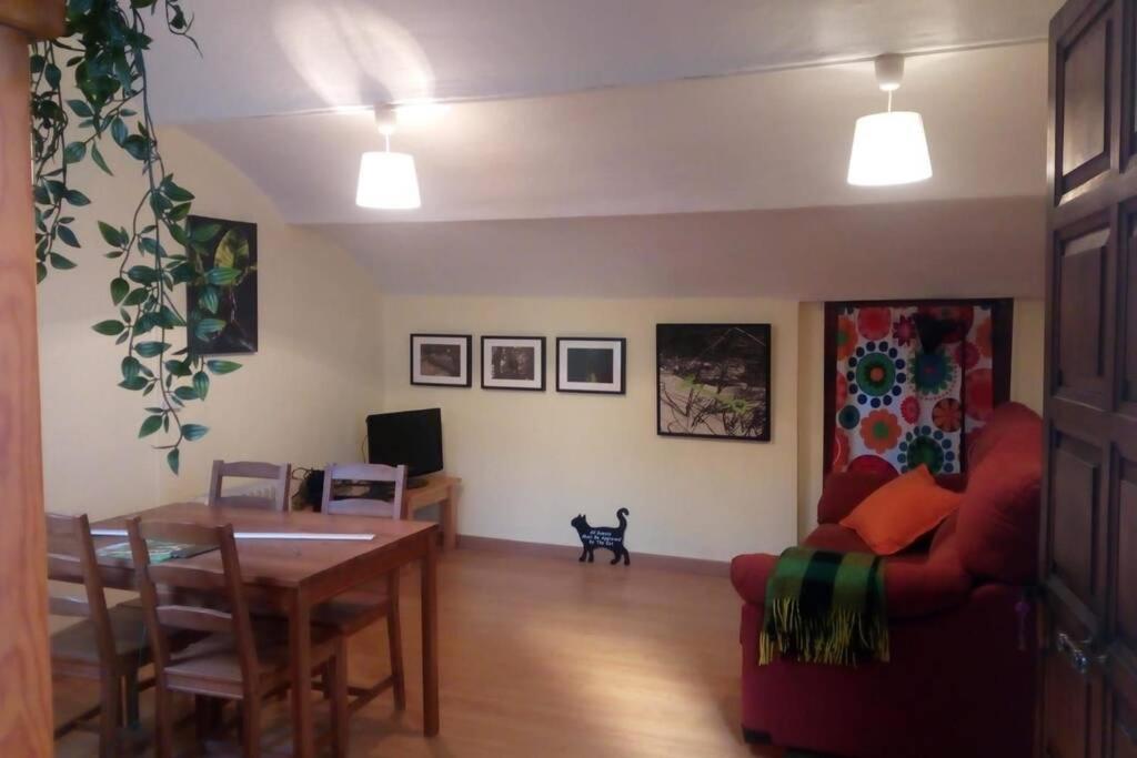 202A Atico Con Encanto - Centro De Villaviciosa Villaviciosa  Eksteriør billede